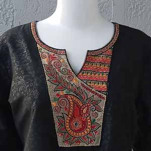 Ladies Stylish Hindi Top